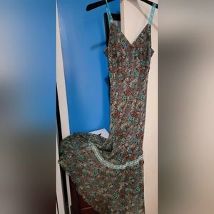 believe... Spaghetti strap maxi dress Size 6 Floral Browns,blues and greens